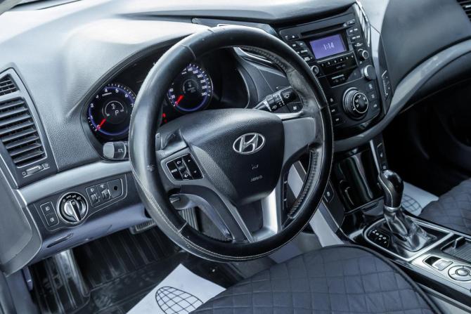 Hyundai i40 I с пробегом 2014 года, цена 803 000 рублей, 287842 км, седан, Автокод Объявления