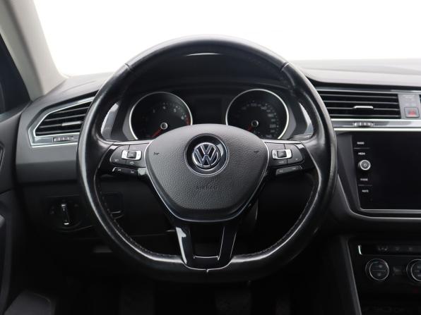 Volkswagen Tiguan II с пробегом 2019 года, цена 2 180 000 рублей, 151695 км, внедорожник, Автокод Объявления