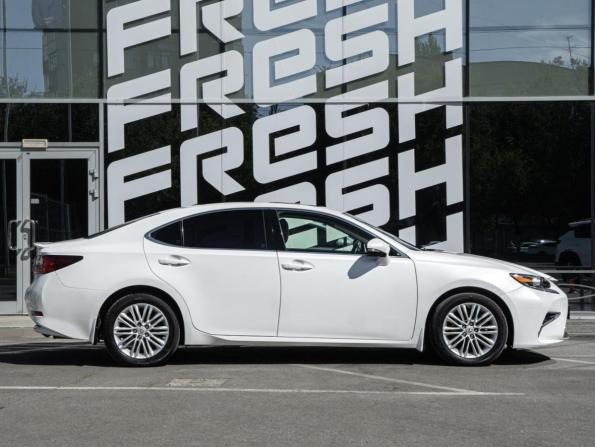 Lexus ES VI Рестайлинг с пробегом 2015 года, цена 2 289 000 рублей, 180265 км, седан, Автокод Объявления