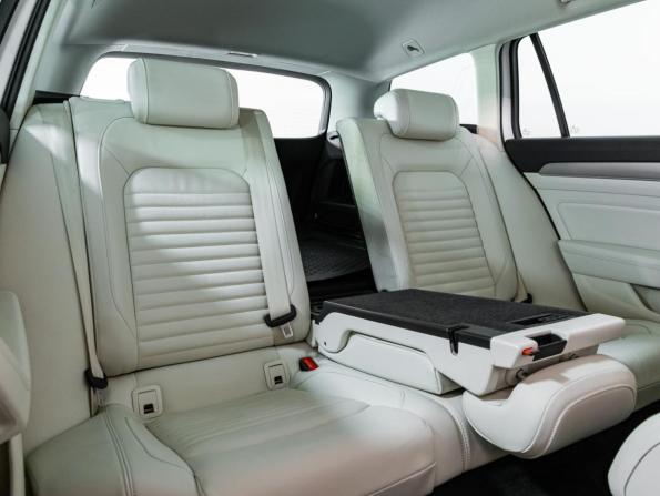 Volkswagen Passat B8 с пробегом 2019 года, цена 2 499 000 рублей, 205663 км, универсал, Автокод Объявления