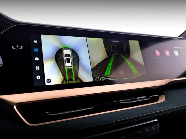 Geely Monjaro I с пробегом 2023 года, цена 3 250 000 рублей, 53308 км, внедорожник, Автокод Объявления