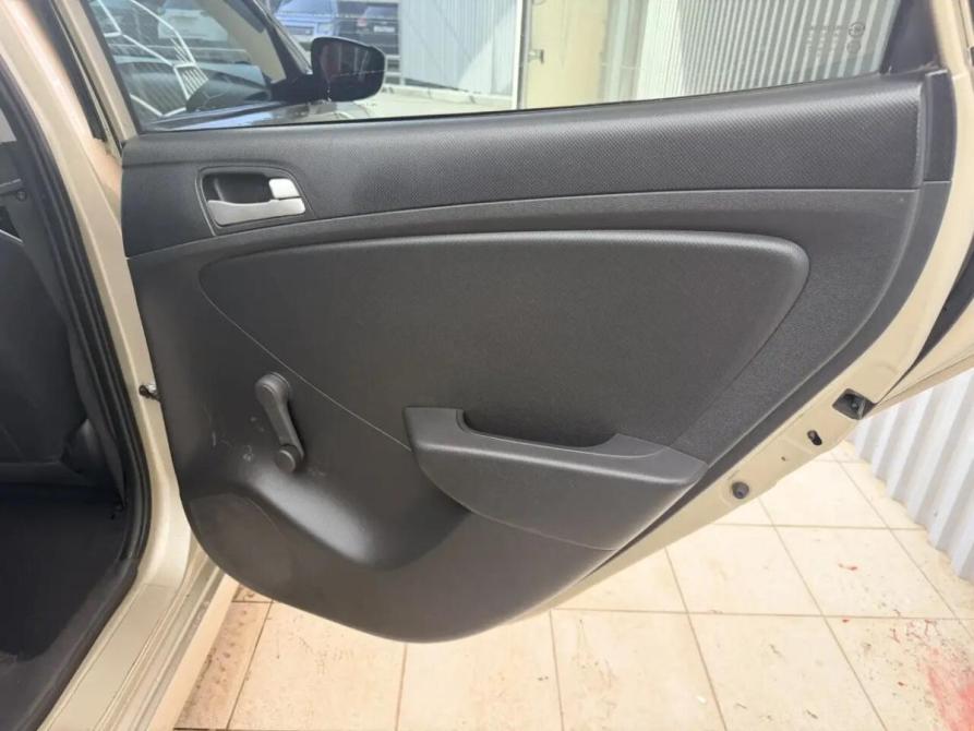 Hyundai Solaris I Альметьевск  - изображение 17