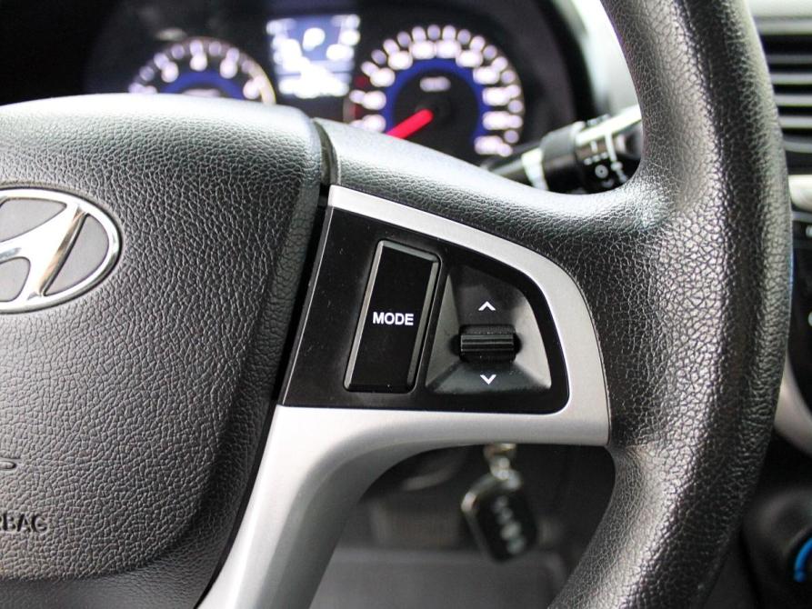 Hyundai Solaris I Таганрог  - изображение 16