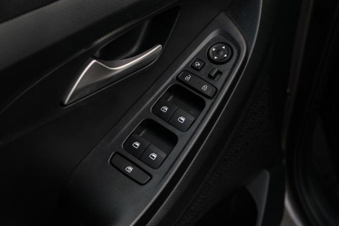 Hyundai Creta II с пробегом 2021 года, цена 2 290 000 рублей, 39879 км, внедорожник, Автокод Объявления