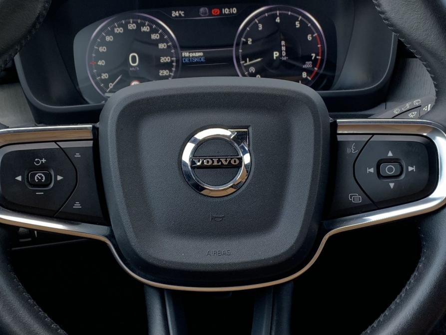 Volvo XC40 I Москва  - изображение 14