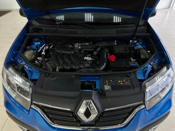 Renault Logan II Рестайлинг с пробегом 2019 года, цена 1 350 000 рублей, 99430 км, седан, Автокод Объявления