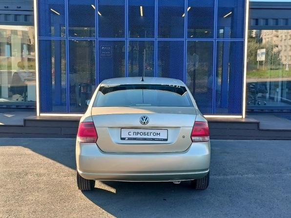 Volkswagen Polo V с пробегом 2012 года, цена 435 000 рублей, 372000 км, седан, Автокод Объявления