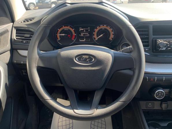 Lada (ВАЗ) Vesta I Рестайлинг (NG) с пробегом 2024 года, цена 1 280 000 рублей, 28500 км, седан, Автокод Объявления