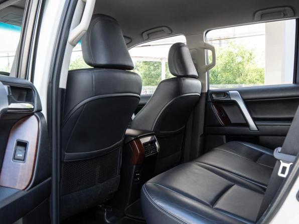 Toyota Land Cruiser Prado 150 Series Рестайлинг 1 с пробегом 2016 года, цена 3 930 000 рублей, 201481 км, внедорожник, Автокод Объявления