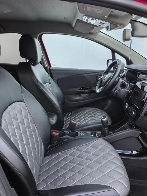 Renault Kaptur I Рестайлинг Санкт-Петербург  - изображение 24