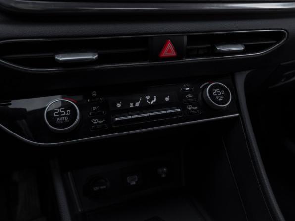 Hyundai Sonata VIII (DN8) с пробегом 2020 года, цена 1 780 000 рублей, 210492 км, седан, Автокод Объявления