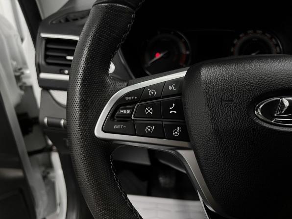 Lada (ВАЗ) Vesta I Рестайлинг (NG) с пробегом 2023 года, цена 1 175 000 рублей, 46313 км, седан, Автокод Объявления