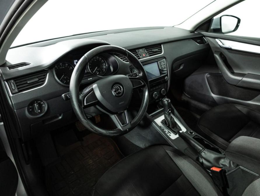 Skoda Octavia III (A7) Рестайлинг Санкт-Петербург  - изображение 12