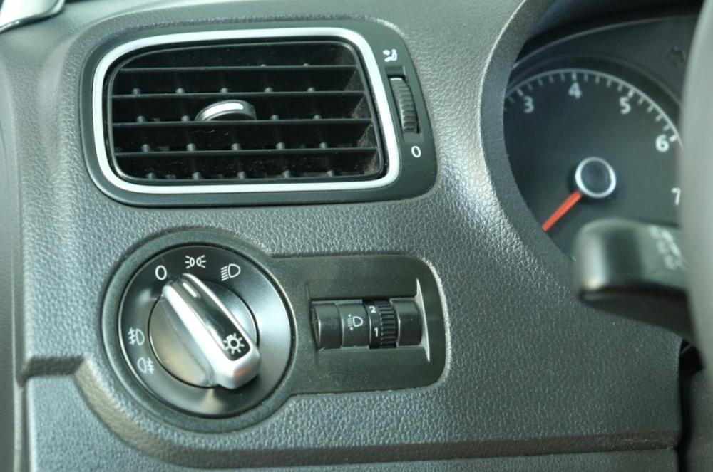 Volkswagen Polo V Омск  - изображение 11