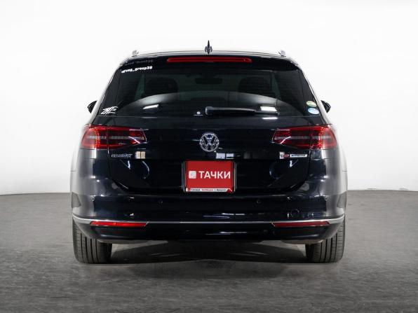 Volkswagen Passat B8 с пробегом 2015 года, цена 1 800 000 рублей, 55168 км, универсал, Автокод Объявления