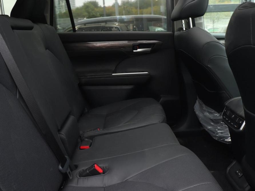 Toyota Highlander IV (XU70) Казань  - изображение 8