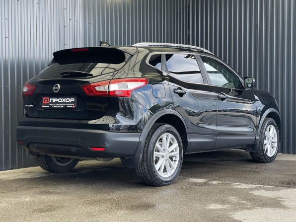Nissan Qashqai II с пробегом 2017 года, цена 1 600 000 рублей, 165511 км, внедорожник, Автокод Объявления