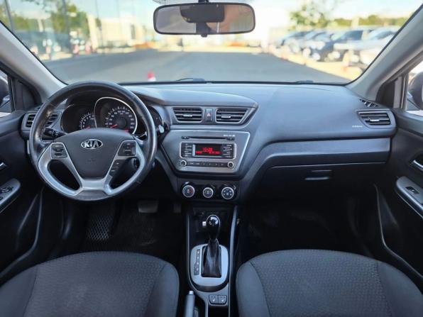 Kia Rio III Рестайлинг с пробегом 2015 года, цена 920 000 рублей, 184000 км, седан, Автокод Объявления