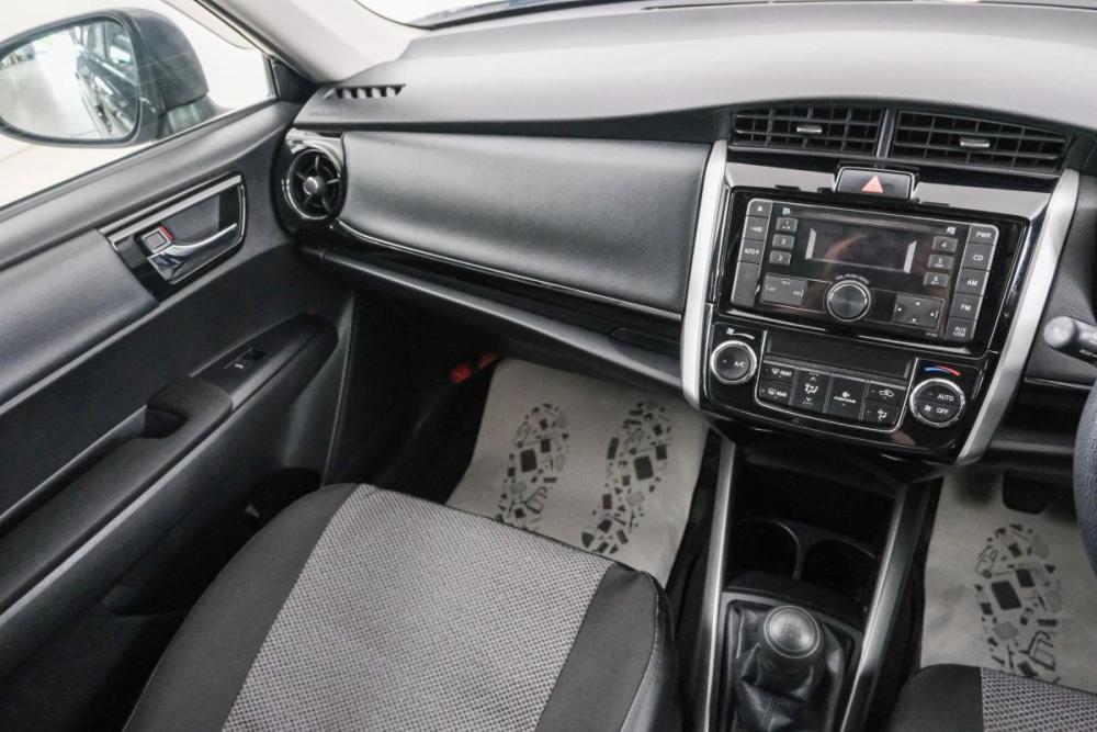 Toyota Corolla XI (E160 E170 E180) Рестайлинг 1 Красноярск  - изображение 12