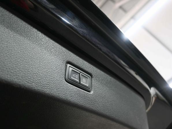 Audi Q7 II (4M) Рестайлинг с пробегом 2020 года, цена 5 719 900 рублей, 247263 км, внедорожник, Автокод Объявления