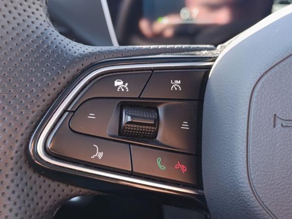 Geely Coolray I Рестайлинг с пробегом 2024 года, цена 2 299 000 рублей, 23000 км, внедорожник, Автокод Объявления