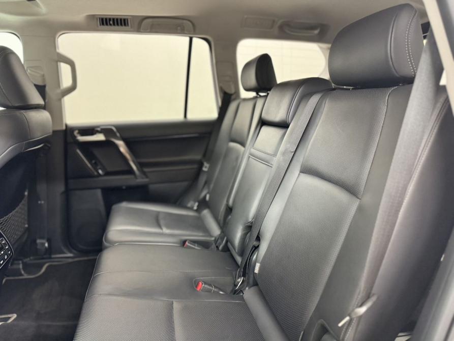 Toyota Land Cruiser Prado 150 Series Рестайлинг 2 Вологда  - изображение 13