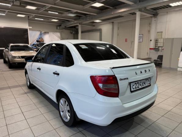 Lada (ВАЗ) Granta I Рестайлинг с пробегом 2021 года, цена 685 000 рублей, 81707 км, седан, Автокод Объявления