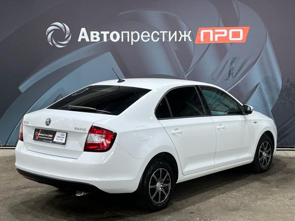 Skoda Rapid I Рестайлинг с пробегом 2019 года, цена 1 180 000 рублей, 51472 км, лифтбек, Автокод Объявления