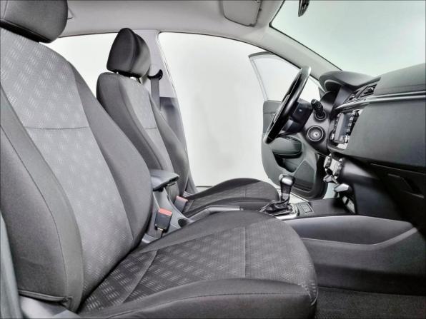 Kia Rio IV с пробегом 2018 года, цена 1 565 000 рублей, 125217 км, хэтчбек, Автокод Объявления