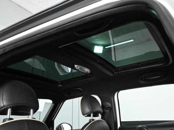 Mini Countryman I с пробегом 2010 года, цена 1 289 000 рублей, 197435 км, внедорожник, Автокод Объявления
