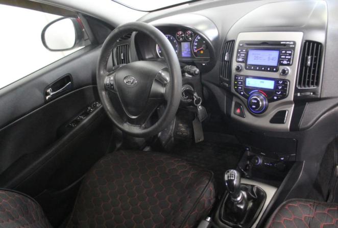 Hyundai i30 I с пробегом 2009 года, цена 650 000 рублей, 255830 км, хэтчбек, Автокод Объявления