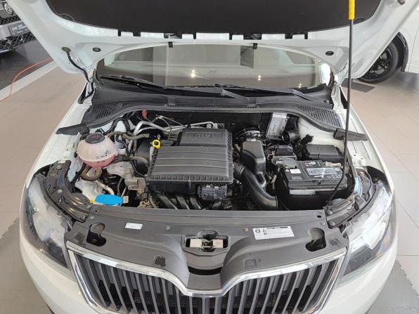 Skoda Rapid I Рестайлинг с пробегом 2018 года, цена 1 430 000 рублей, 89234 км, лифтбек, Автокод Объявления