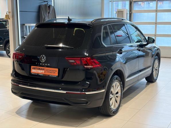 Volkswagen Tiguan II Рестайлинг с пробегом 2021 года, цена 2 449 000 рублей, 101807 км, внедорожник, Автокод Объявления