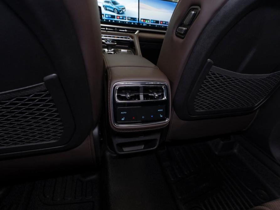 Geely Monjaro I Рестайлинг 2 Москва  - изображение 15