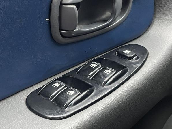 Kia Spectra I Рестайлинг 2 с пробегом 2006 года, цена 250 000 рублей, 200920 км, седан, Автокод Объявления