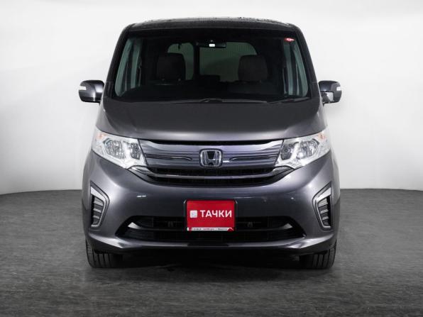 Honda Stepwgn V Рестайлинг с пробегом 2018 года, цена 2 110 000 рублей, 108860 км, минивэн, Автокод Объявления
