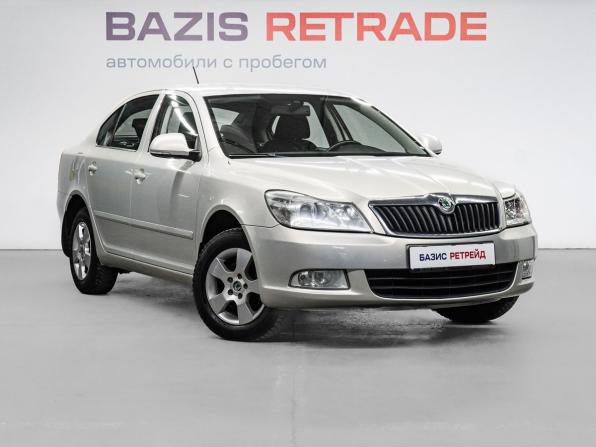 Skoda Octavia II (A5) Рестайлинг с пробегом 2013 года, цена 689 000 рублей, 265534 км, лифтбек, Автокод Объявления