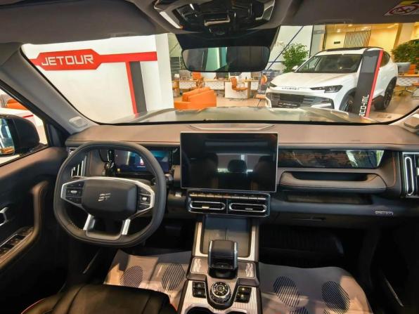 Новый JETOUR T1 2026 года, цена 4 399 900 рублей, внедорожник, Автокод Объявления