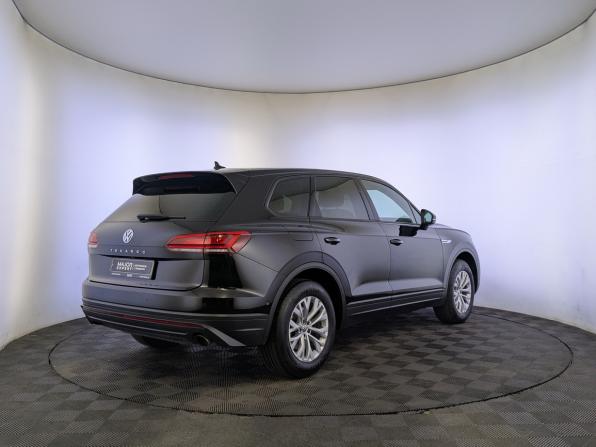 Volkswagen Touareg III с пробегом 2019 года, цена 5 205 000 рублей, 37555 км, внедорожник, Автокод Объявления