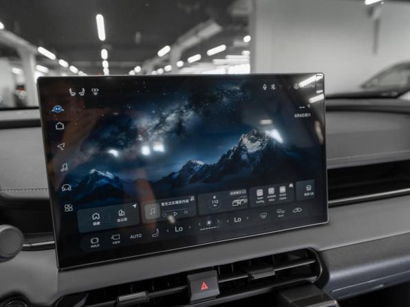 Toyota RAV4 VI (XA60) с пробегом 2026 года, цена 4 250 000 рублей, 30 км, внедорожник, Автокод Объявления
