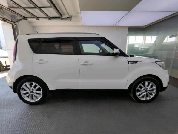 Kia Soul II Рестайлинг с пробегом 2018 года, цена 1 649 000 рублей, 88000 км, хэтчбек, Автокод Объявления