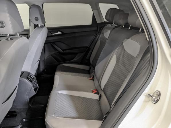 Volkswagen Taos I с пробегом 2022 года, цена 2 390 000 рублей, 95360 км, внедорожник, Автокод Объявления