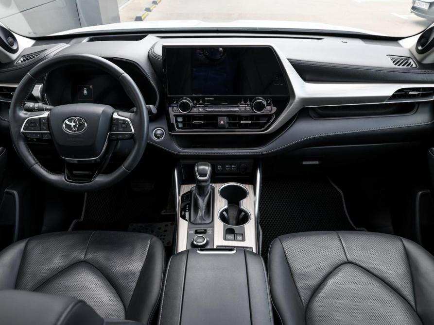 Toyota Highlander IV (XU70) Москва  - изображение 15