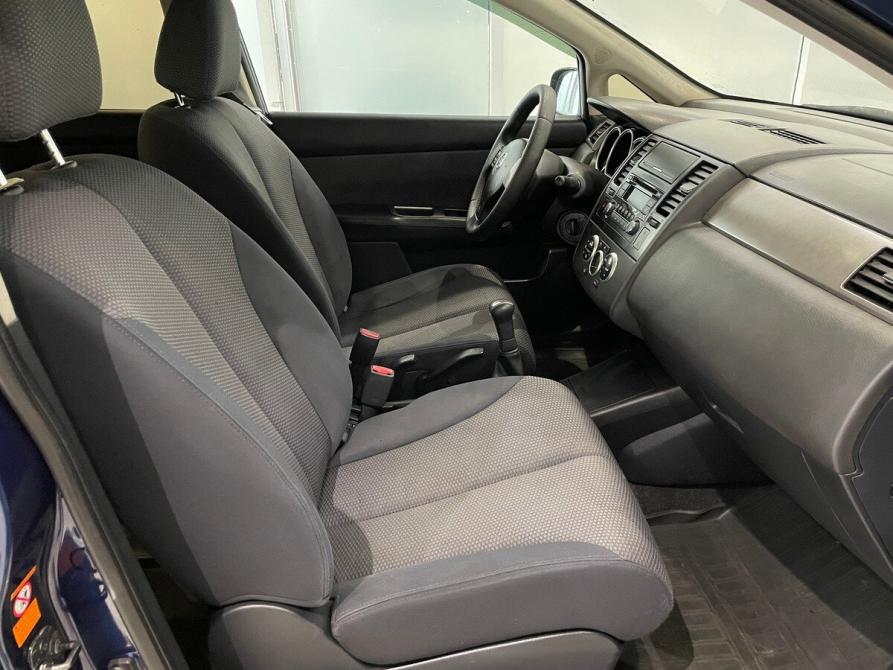Nissan Tiida I Москва  - изображение 9