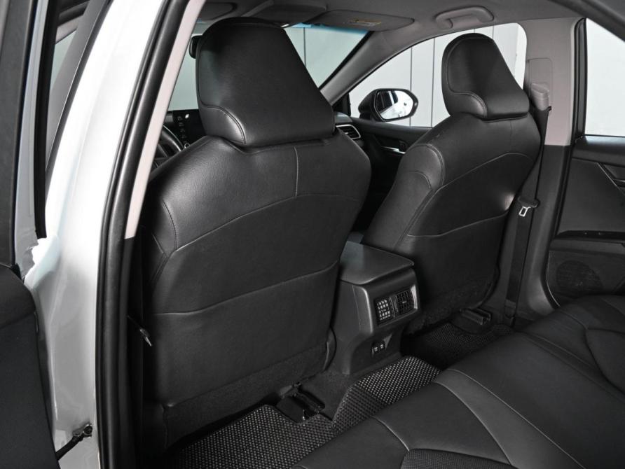 Toyota Camry VIII (XV70) Рестайлинг Ростов-на-Дону  - изображение 11