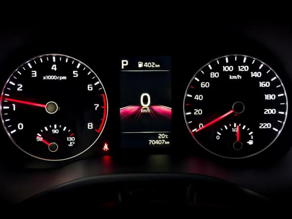 Kia Rio IV Рестайлинг с пробегом 2021 года, цена 1 665 000 рублей, 70404 км, седан, Автокод Объявления