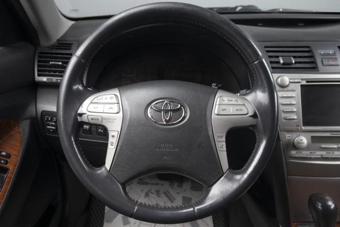 Toyota Camry VI (XV40) Рестайлинг с пробегом 2010 года, цена 1 109 000 рублей, 335236 км, седан, Автокод Объявления