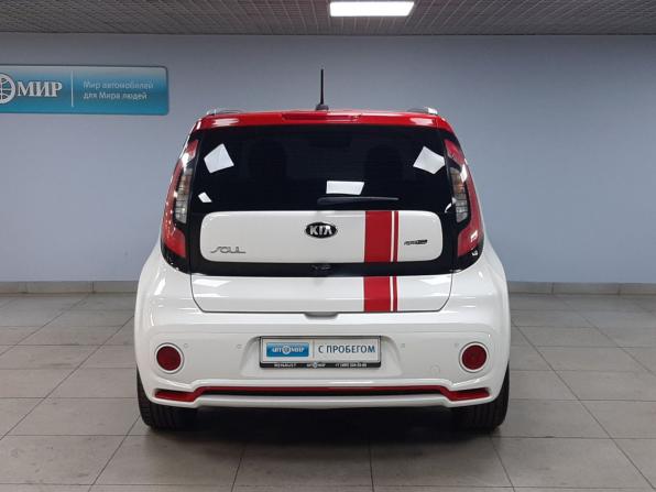 Kia Soul II Рестайлинг с пробегом 2018 года, цена 1 690 000 рублей, 62591 км, хэтчбек, Автокод Объявления