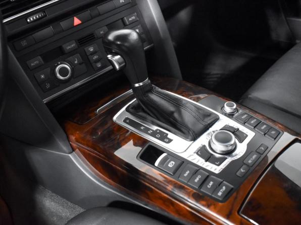 Audi A6 III (C6) Рестайлинг с пробегом 2011 года, цена 1 149 000 рублей, 136430 км, седан, Автокод Объявления