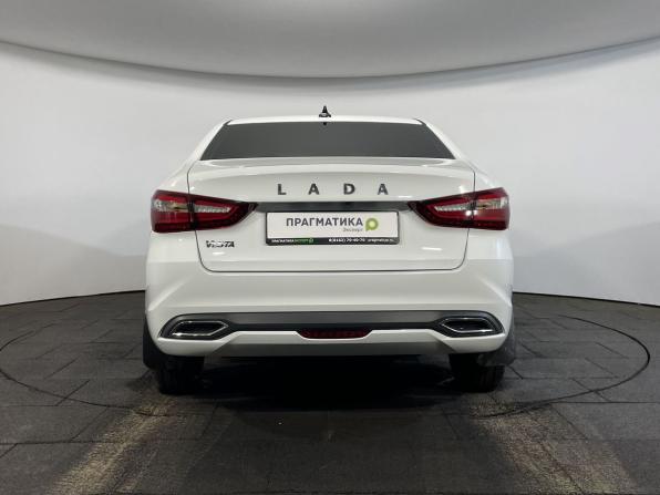 Lada (ВАЗ) Vesta I Рестайлинг (NG) с пробегом 2024 года, цена 1 219 900 рублей, 8218 км, седан, Автокод Объявления